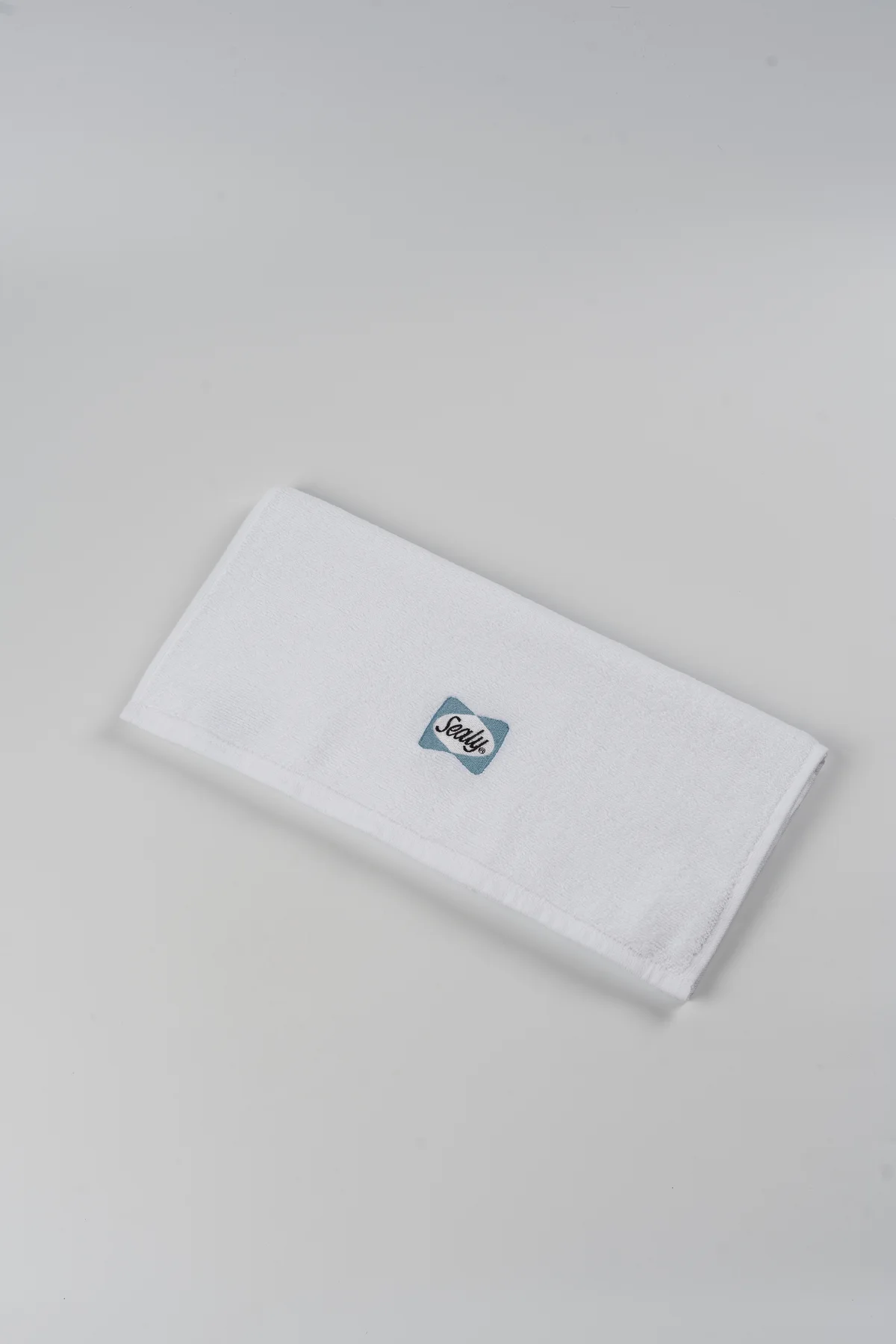 Sealy Towel Set